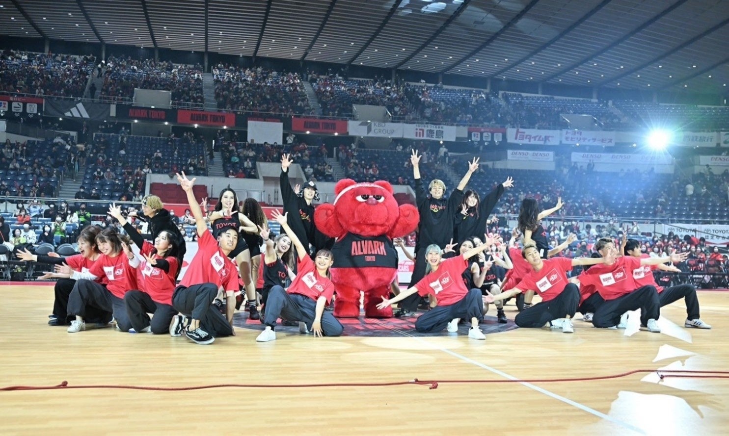 写真提供：アルバルク東京