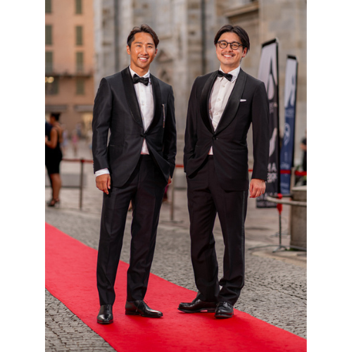 授賞式後のガラパーティにて、代表取締役・中嶋泰（左）とアートディレクター盛澤優（右）