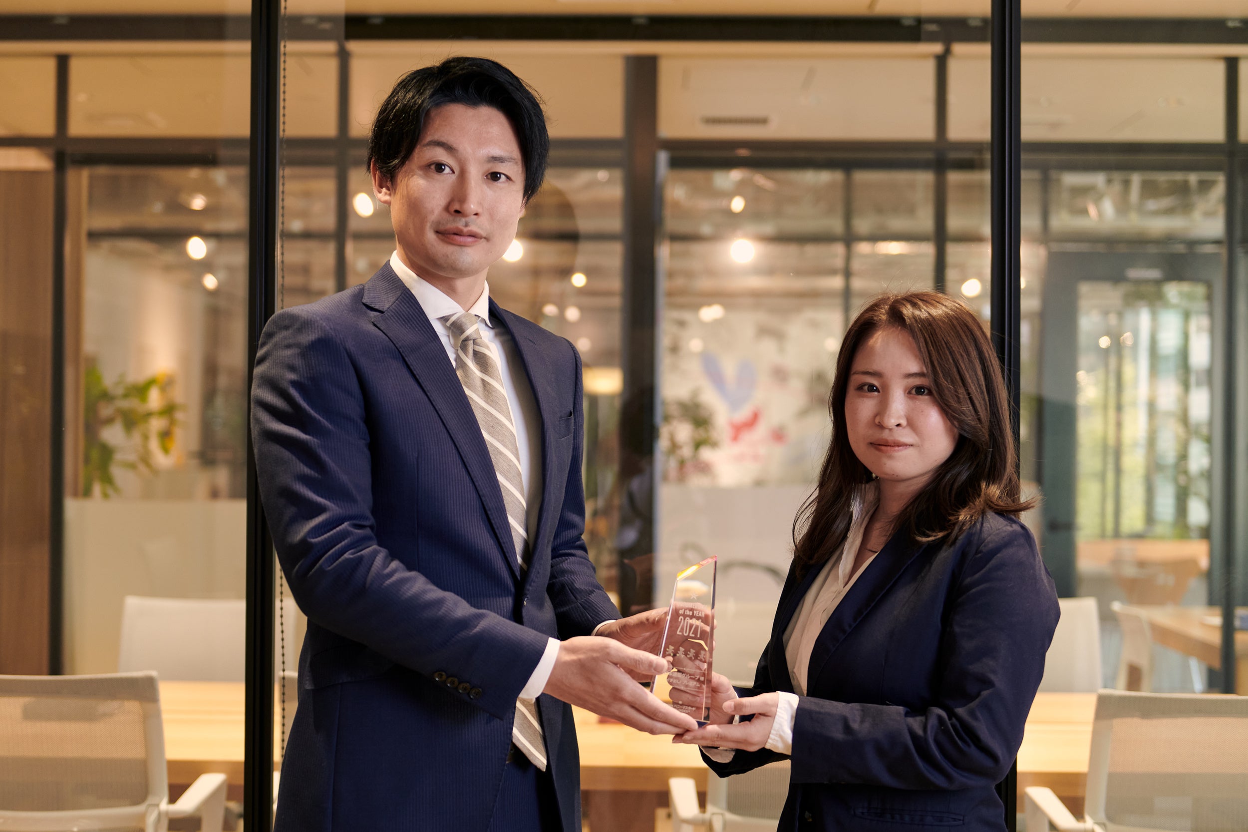 左より、日本通販グループ 営業チーム 菊地さん、佐々木さん