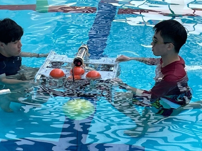 前回の水中ロボット競技会の様子