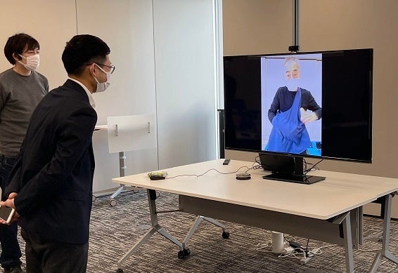 サテライトで体験する