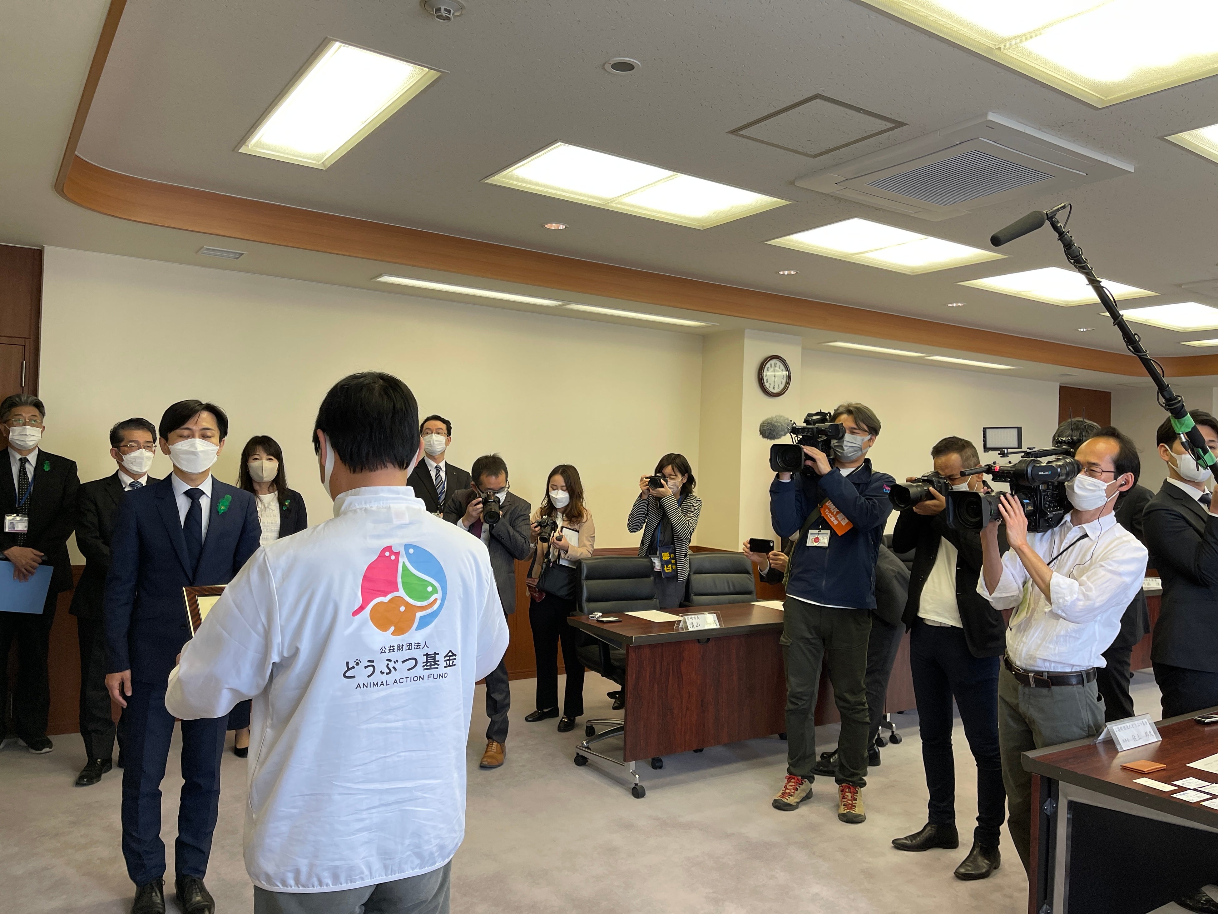 贈呈式の様子　宮崎市