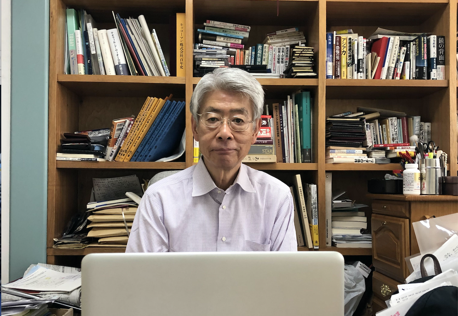 嶌信彦（リモート出演）