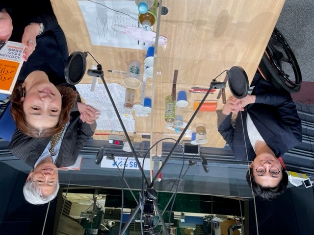 垣内俊哉さんと嶌信彦、安田佑子