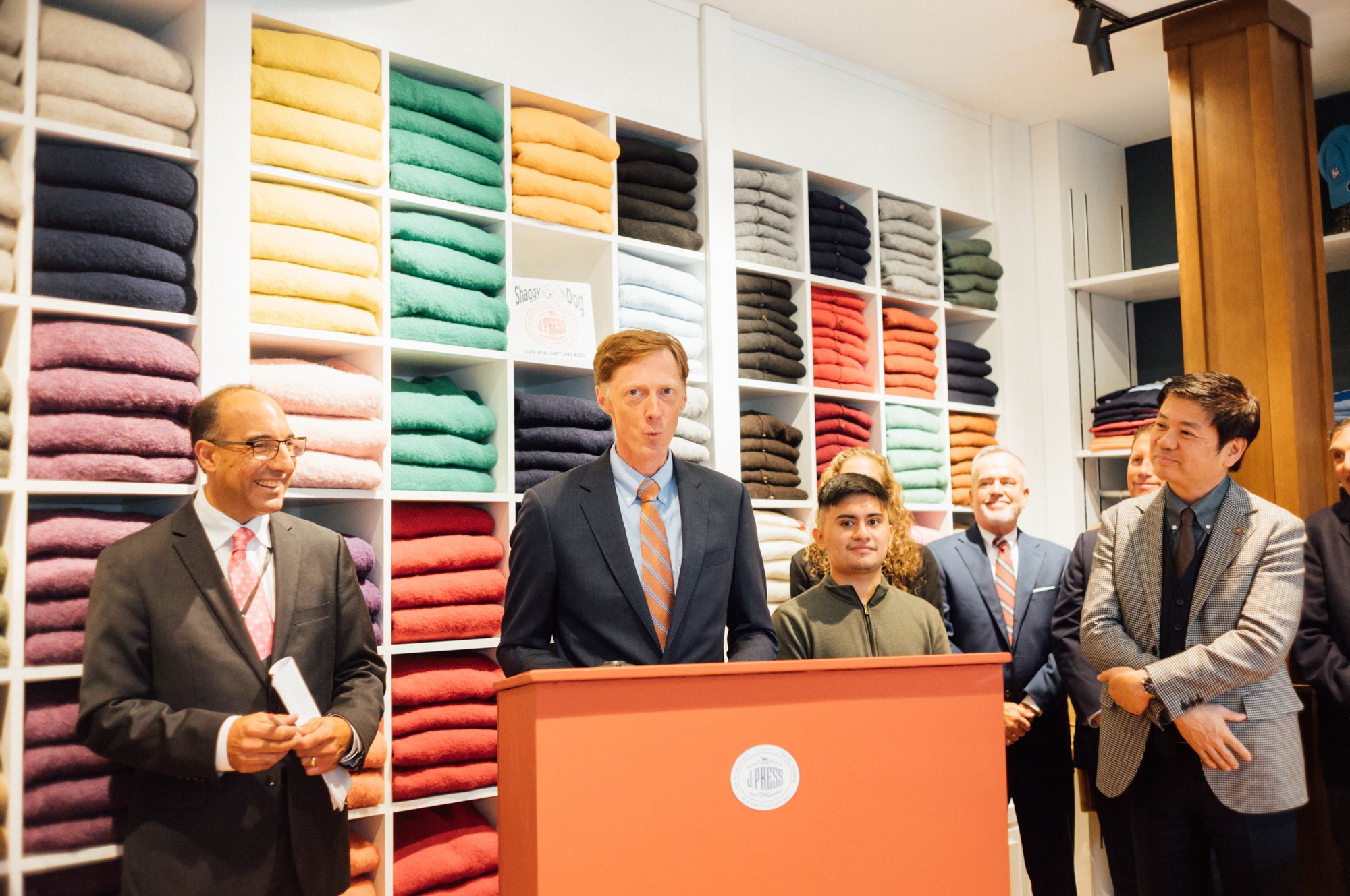 ジャスティン・エリカーNEW HAVEN市長（中央）によるご挨拶