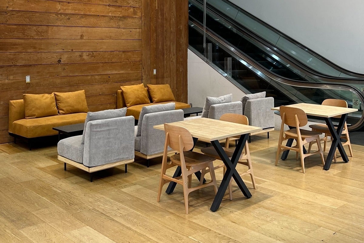 「SusHi Tech Square」1階“Space”へのCLASプライベートブランド「CIRCLE」納品事例