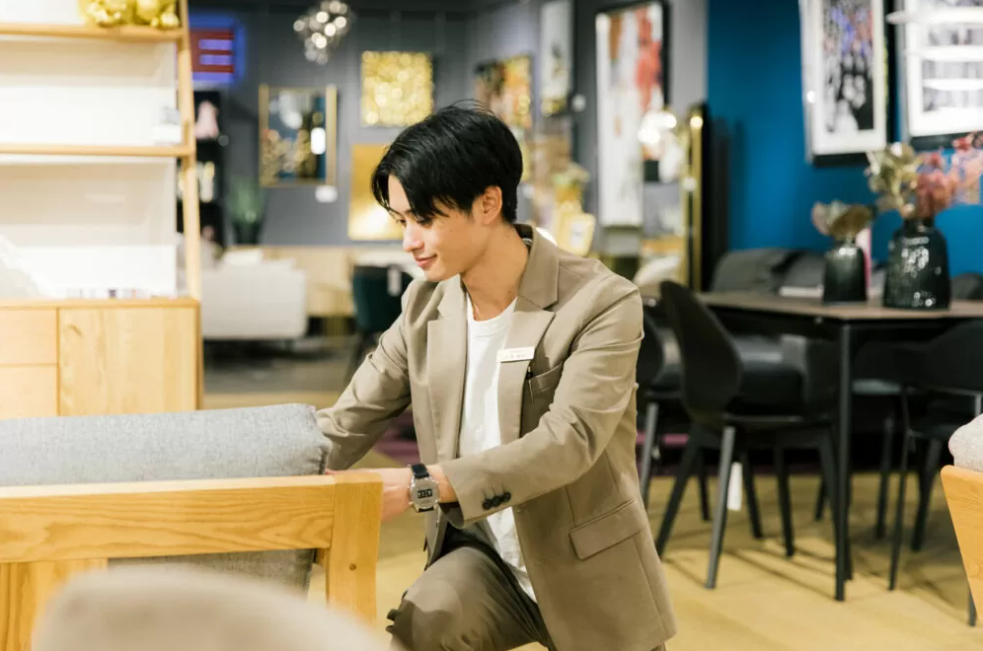 LIVING HOUSE. イオンモール太田店 店長　今井