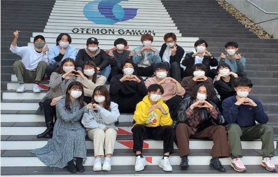 　　　　　　経営学部　朴ゼミの学生たち