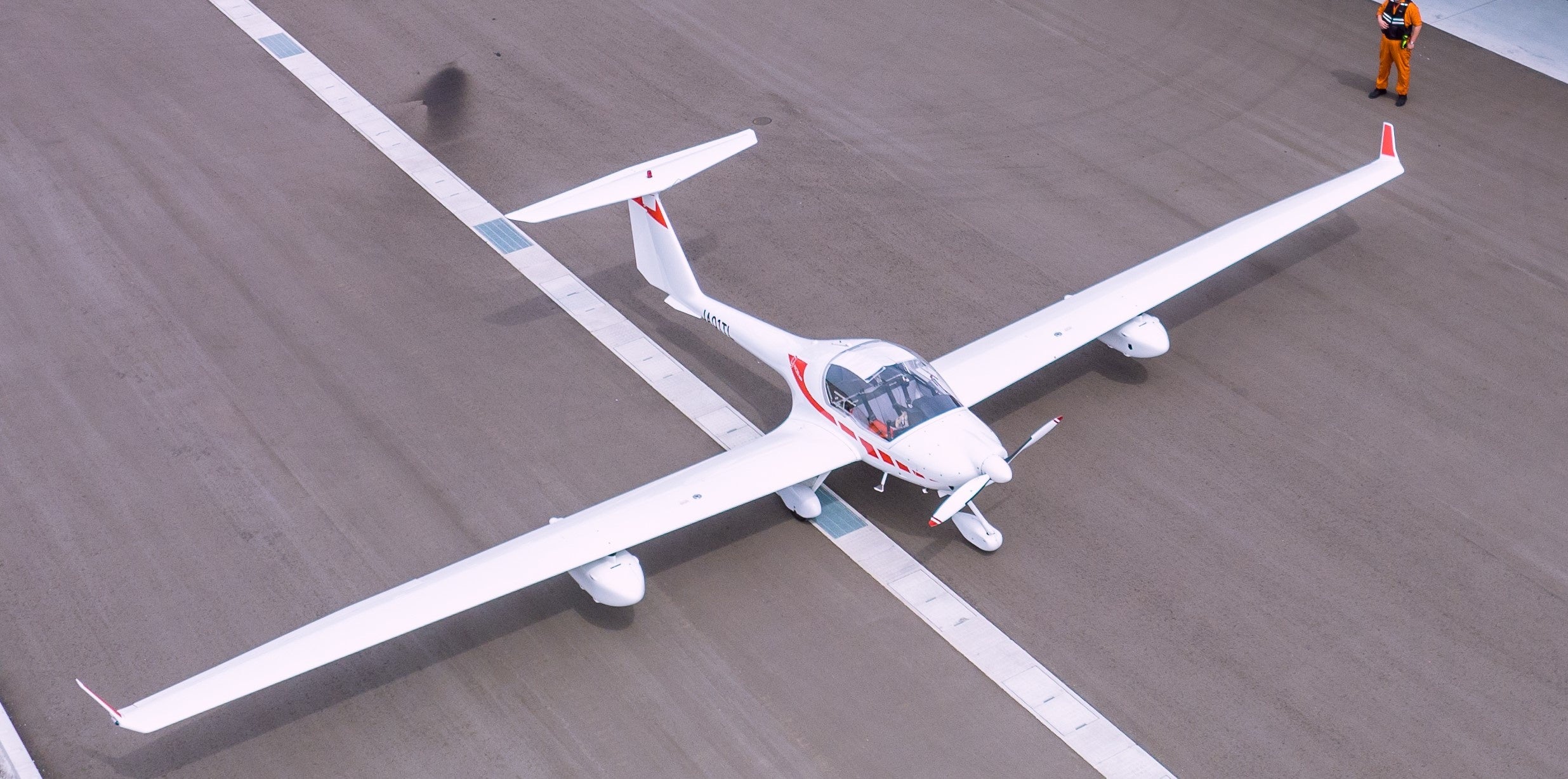 計測装置を搭載した検証用航空機（有人）