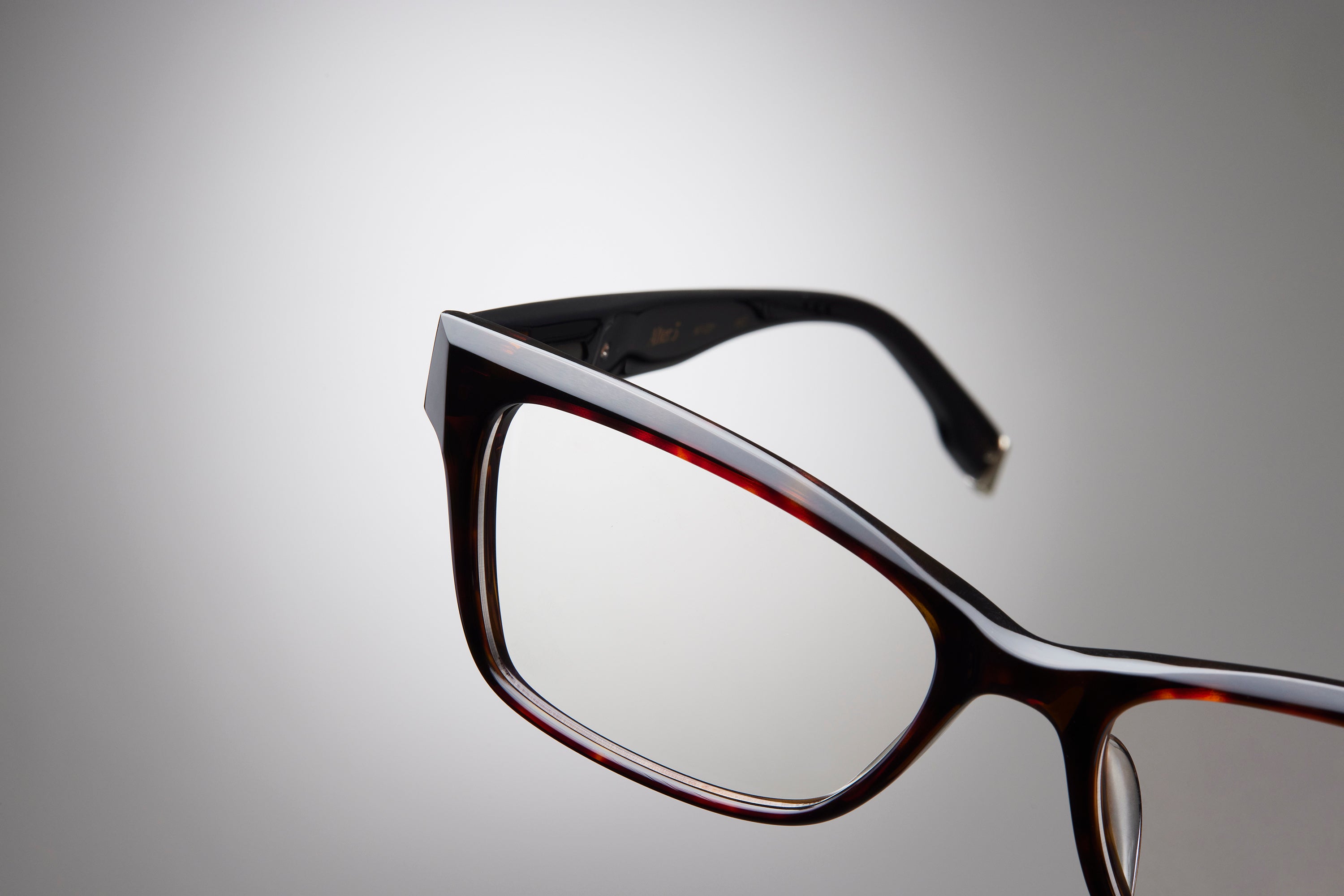 ALTER - メカメガネページ ALTER - メカメガネページ G.B.Gafas SHIBUYA CATALOG】 . Z