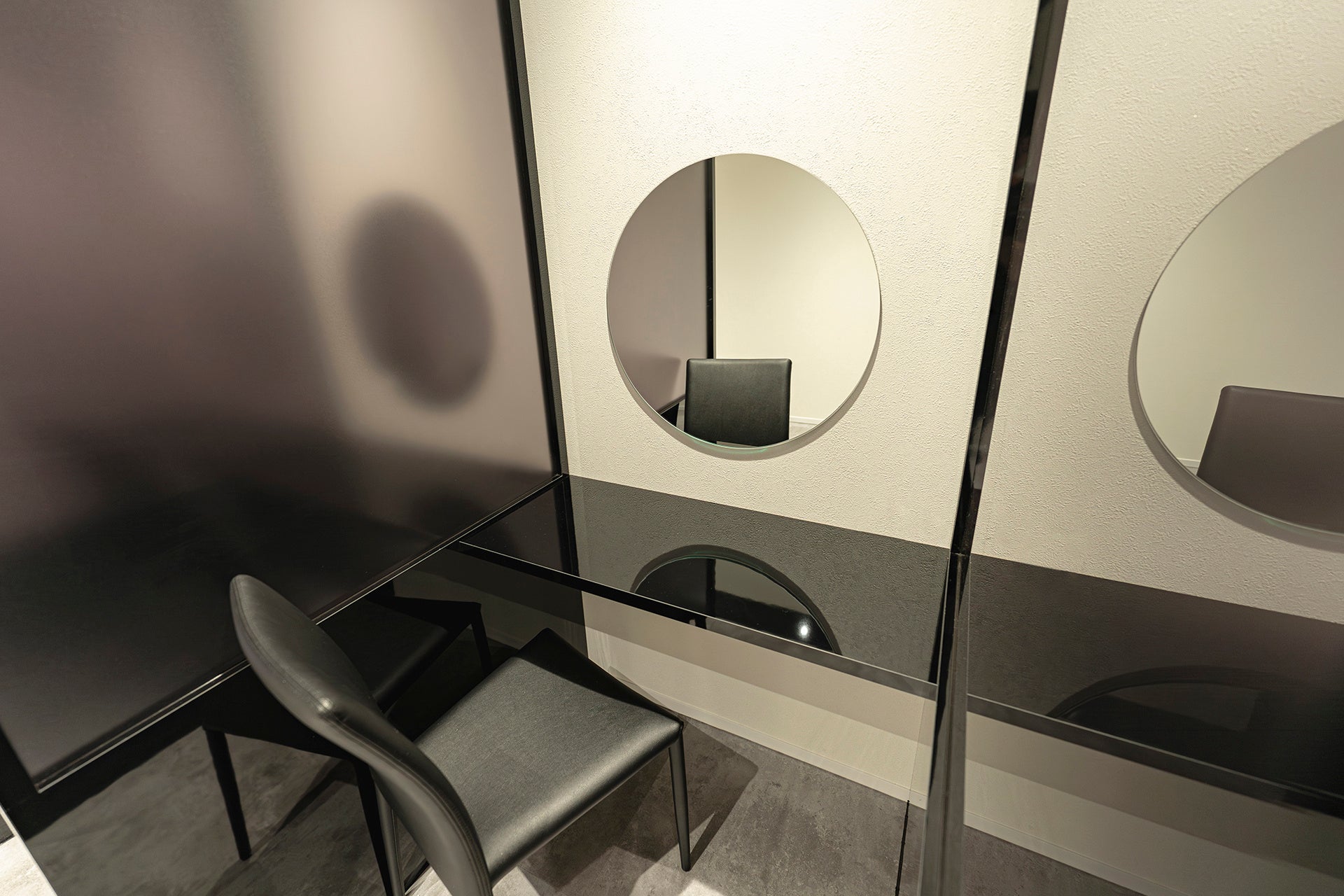 プライバシー保護に配慮した待合室