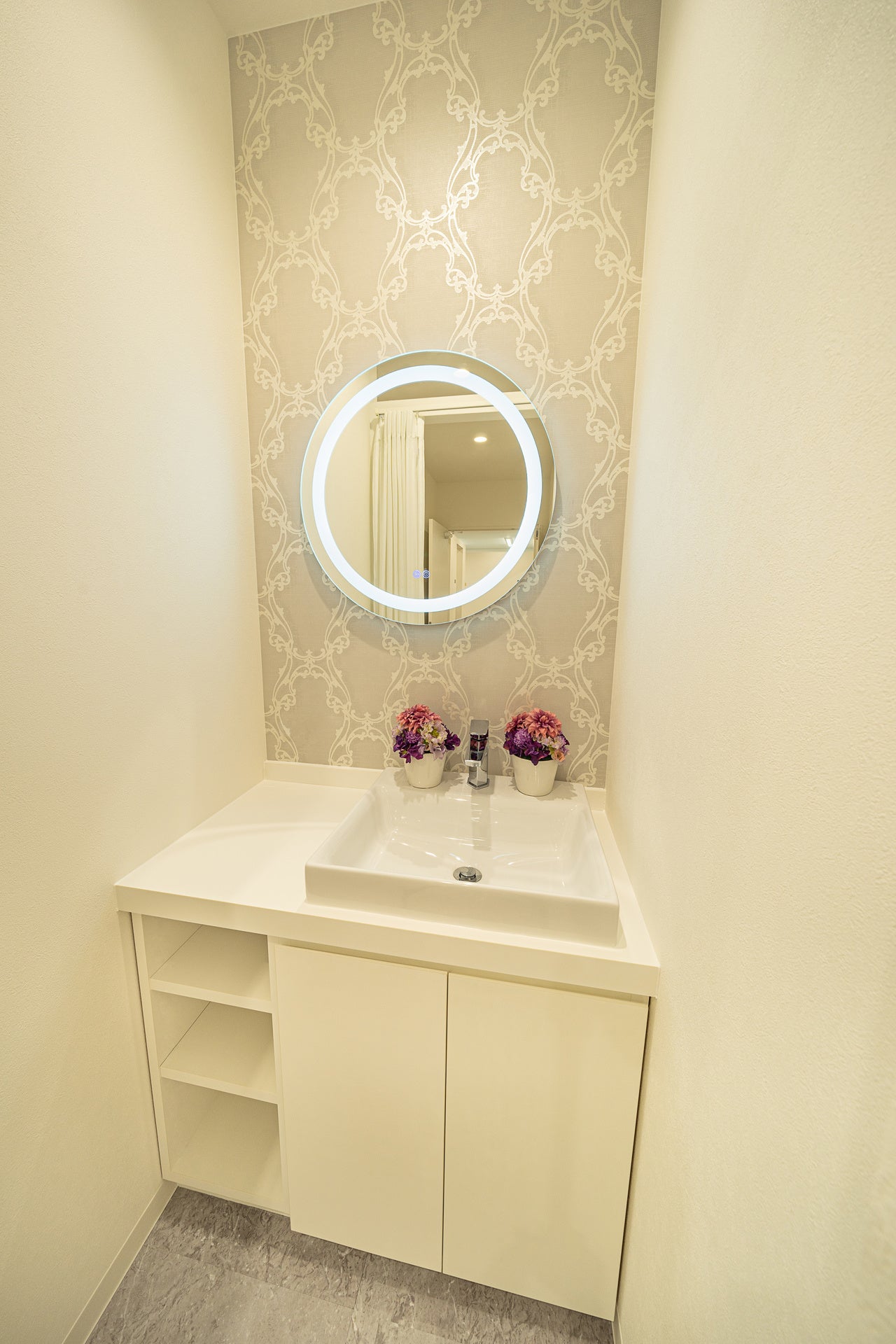 清潔なパウダールームも完備