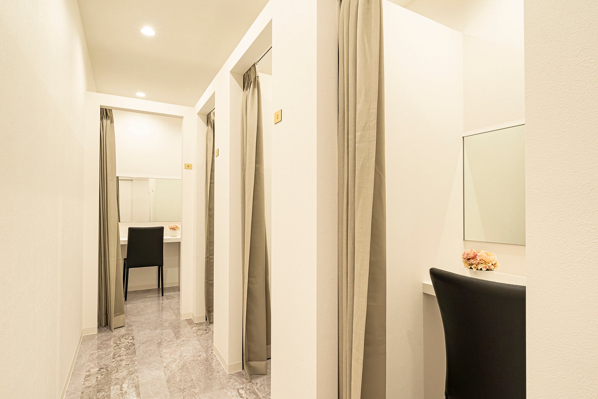 安心の個室待合室も完備