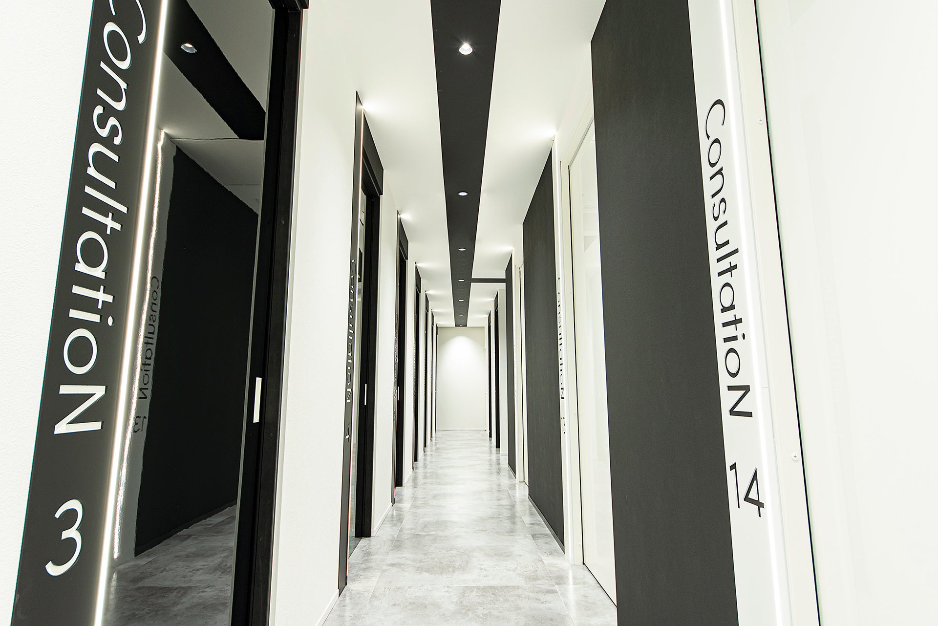 新内装テーマ「monotone＆confidence」