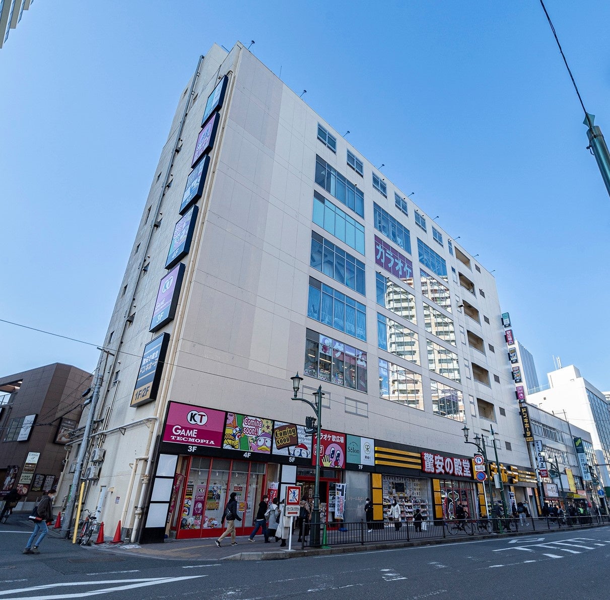 クリニックが入居するドリーム船橋ビル