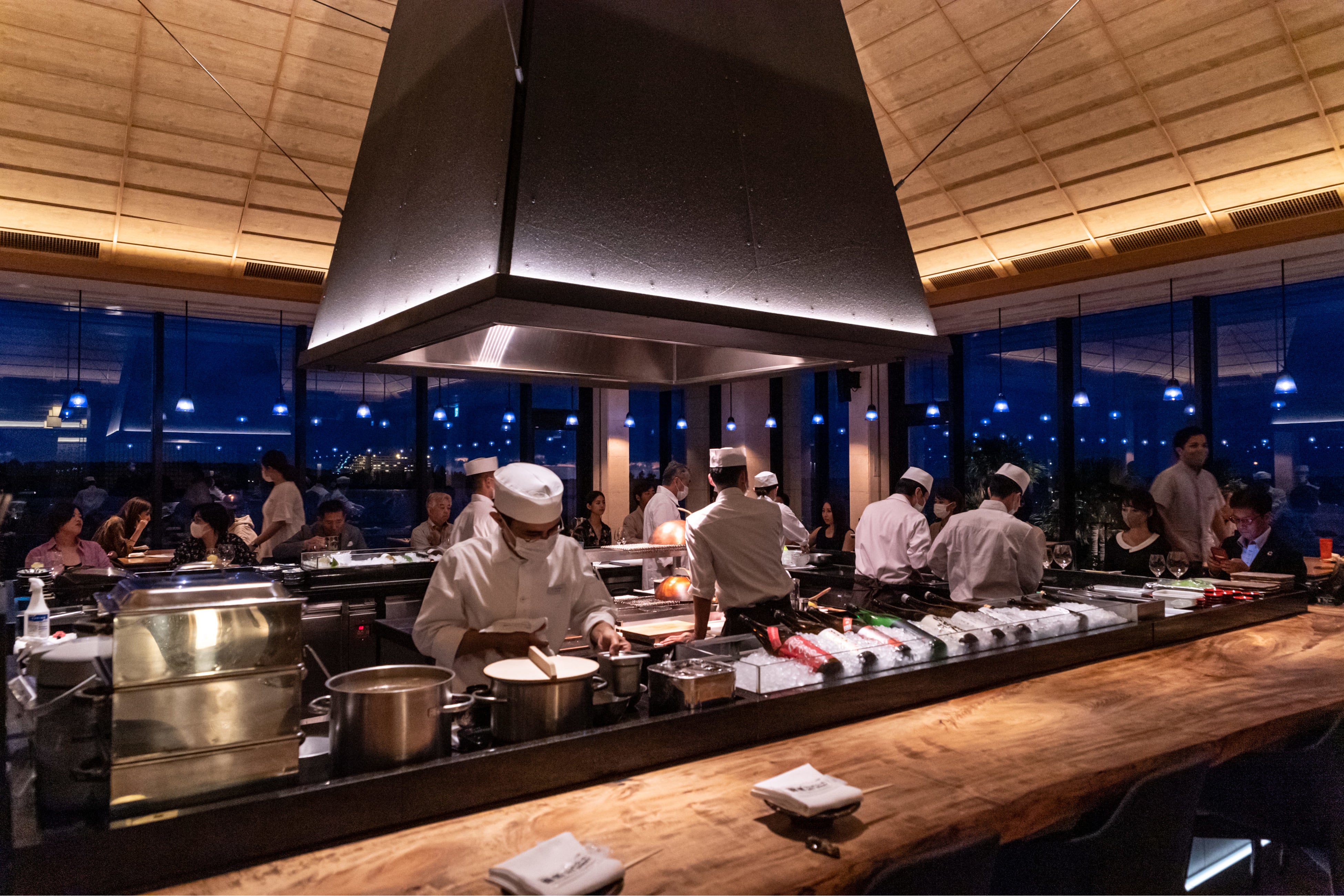 ▲シラカチ　炉端