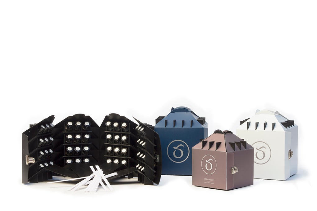 最高品質の香料を用いて、企業様のニーズに合わせた香料をご用意いたします。