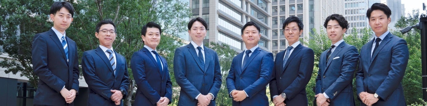 病院・クリニック、介護事業者、調剤薬局など医療法人・企業のM&Aを専門とする「ヘルスケアチーム」