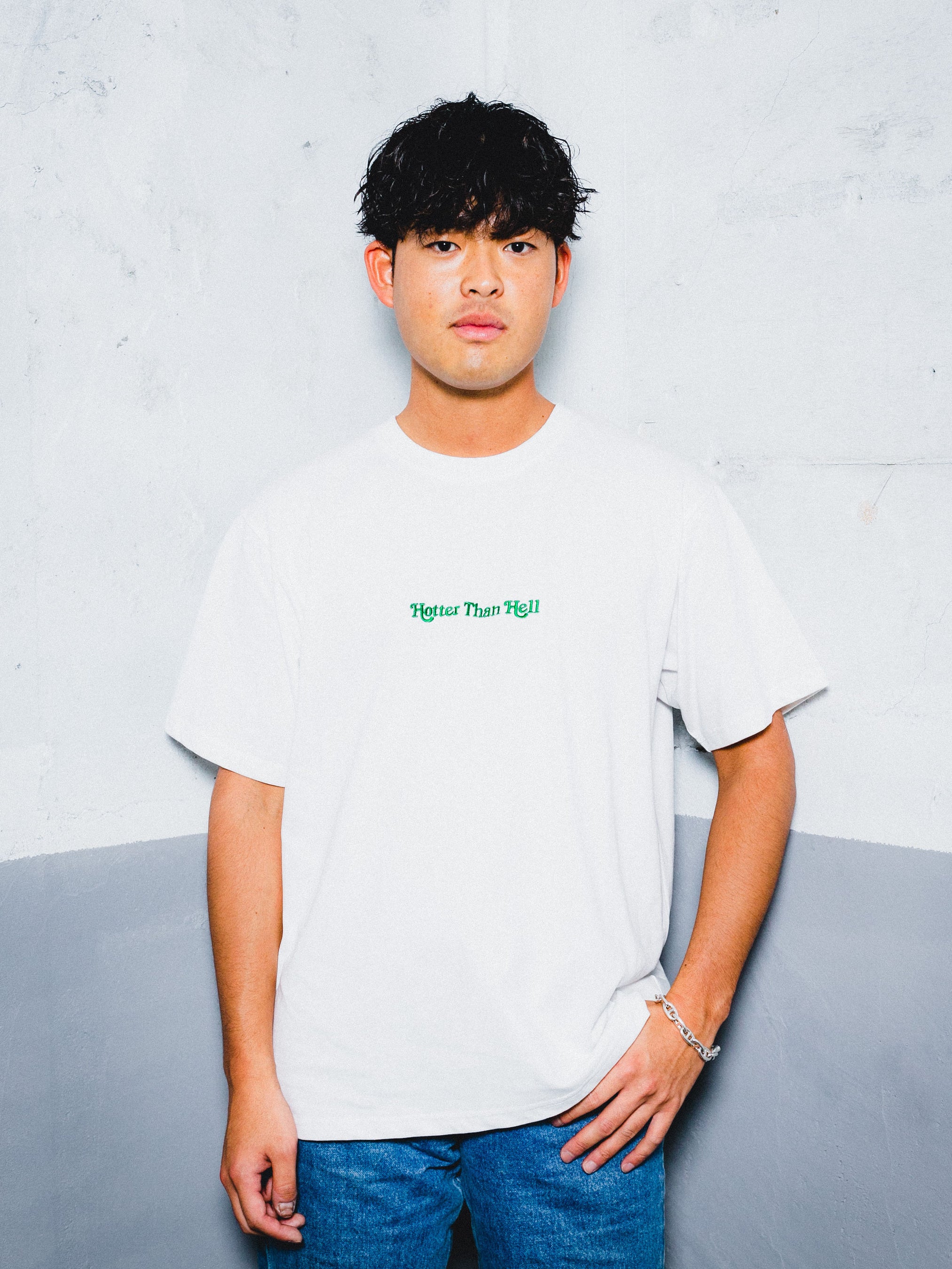 着用ブランド　トップス：HTH