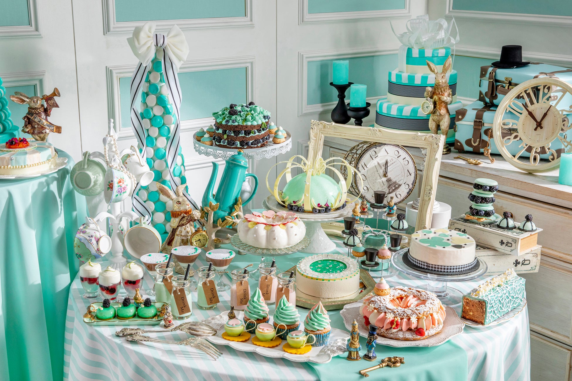 ヒルトン東京 アリスのペパーミント気分なお茶会 ヒルトン東京のプレスリリース ヒルトン東京 アリスのペパーミント気分なお茶会 ヒルトン東京のプレスリリース