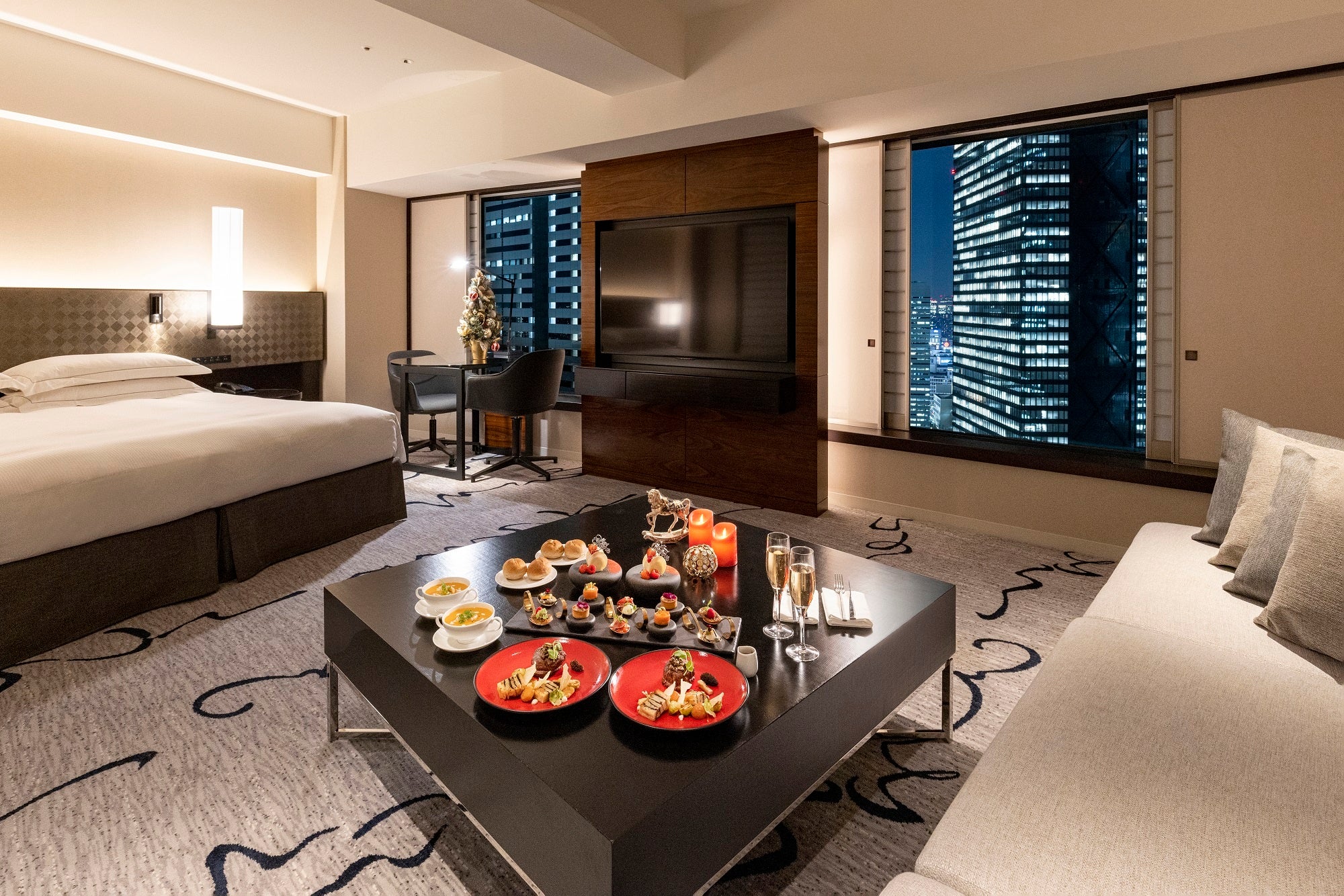 ヒルトン東京】クリスマス宿泊プラン「Do Not Disturb