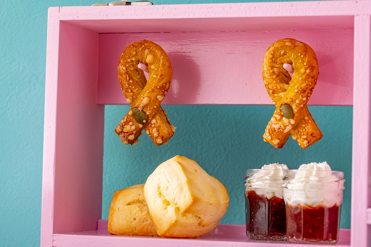 かぼちゃとチーズのグリッシーニ、プレーンスコーン