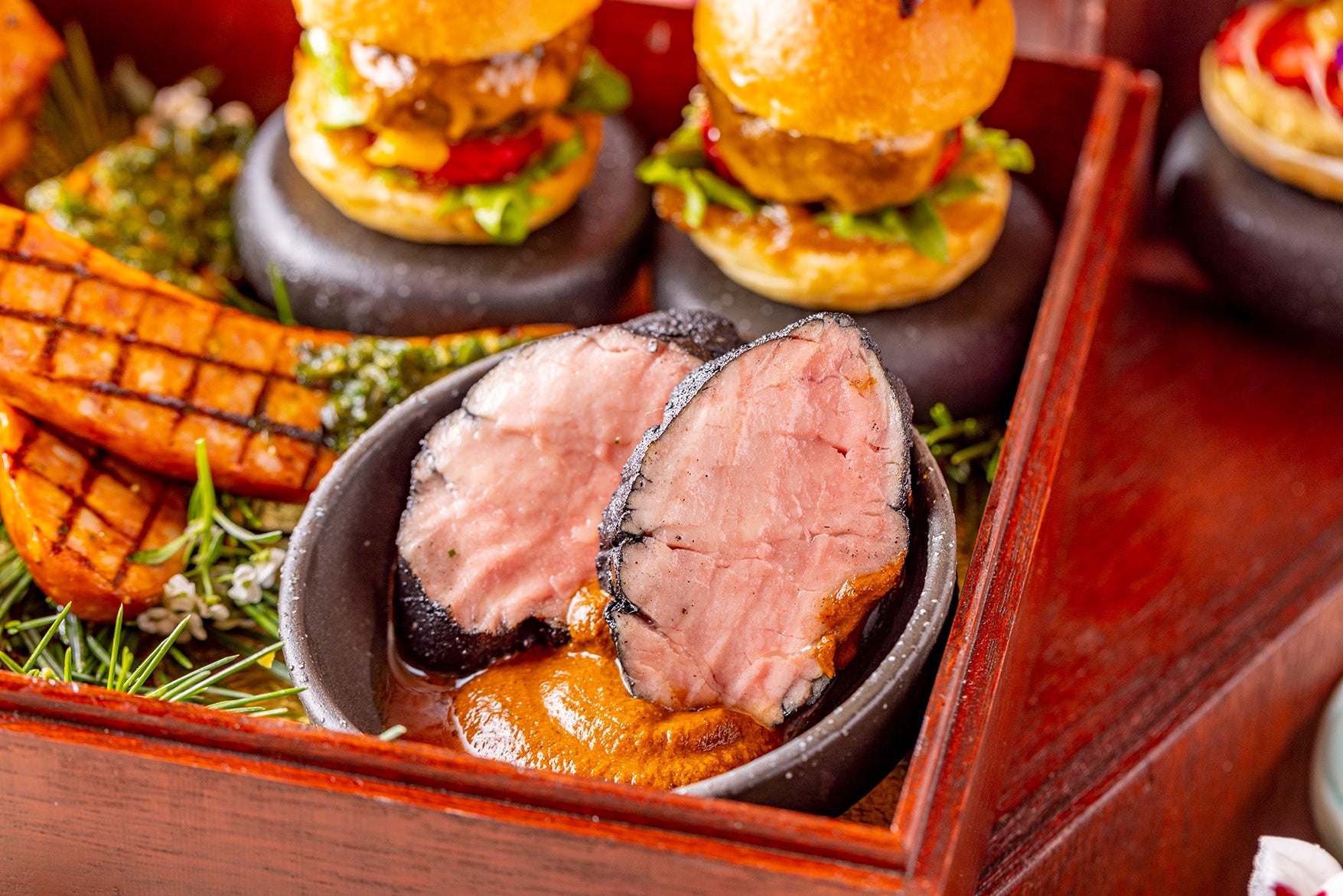 ココアチャコールポークテンダーロイン