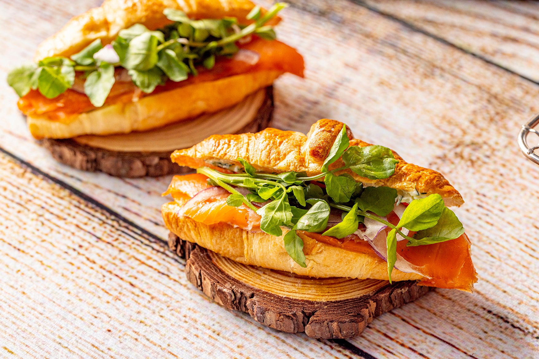 スモークサーモンクロッフル