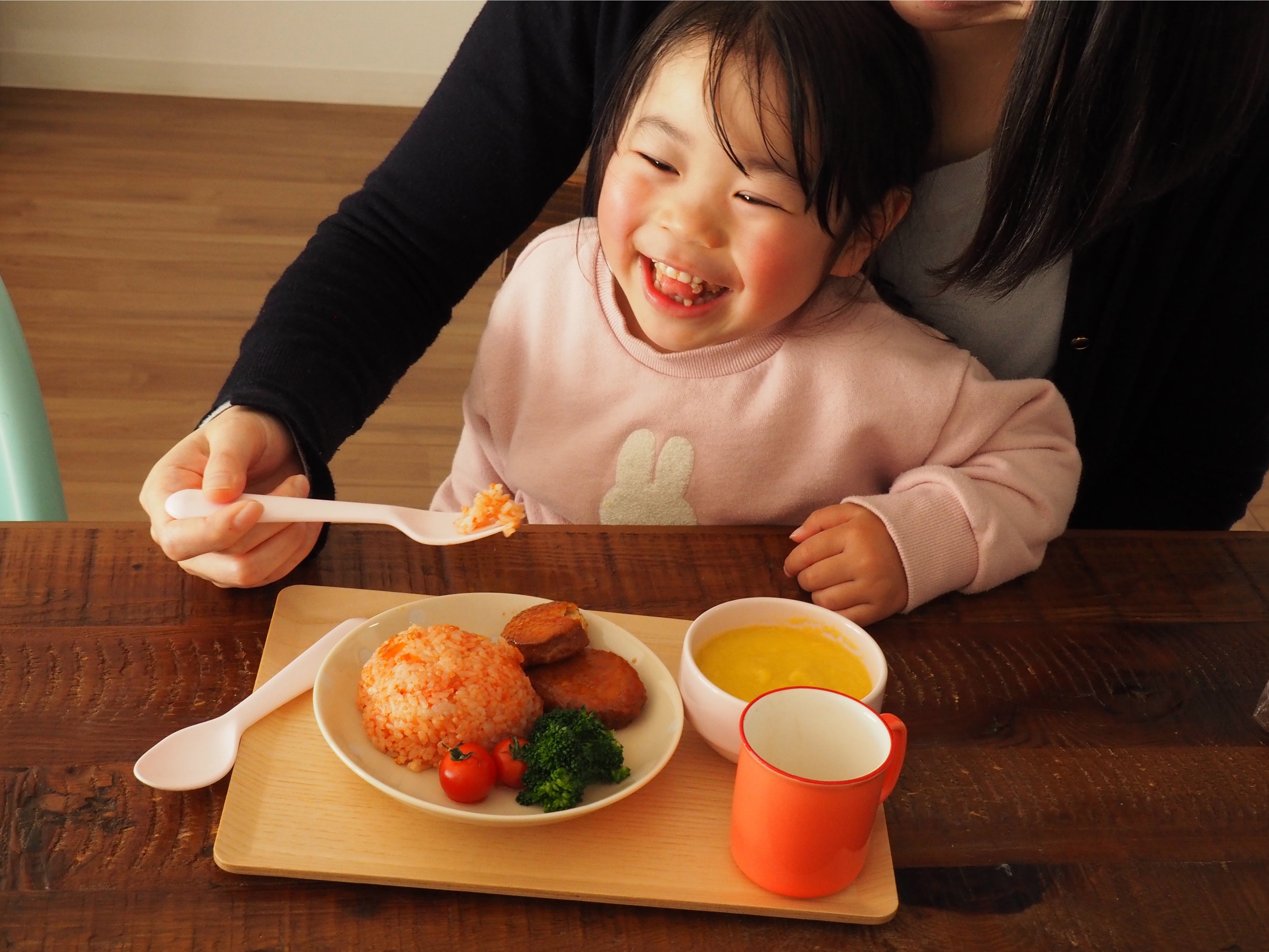 食物アレルギーがあっても、なくてもみんなで楽しい食事の時間を