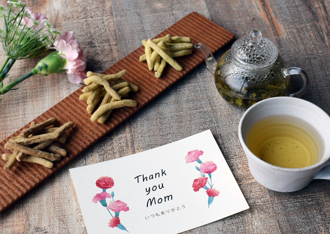 優しくてホッとする、飲むと元気になる 「3種の手作りかりんとうと花香番茶のティータイムセット」