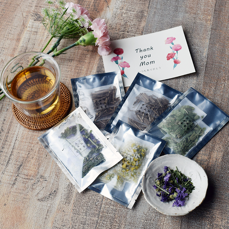 気分にあわせて、やさしく寄り添う5種のハーブティーのギフト 「自然栽培・ペザンのフリーズドライハーブティー5種飲み比べセット」