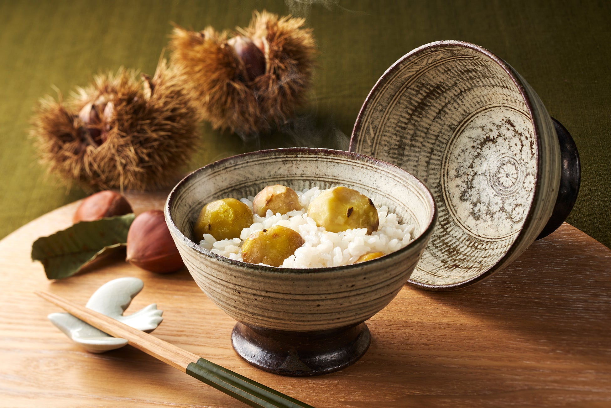 秋の味覚 栗ごはんの素 と共に笠間の魅力をお届け 笠間焼のうつわで楽しむ栗ごはんセット を新発売 石井食品株式会社のプレスリリース 秋の味覚 栗ごはんの素 と共に笠間の魅力をお届け 笠間焼のうつわで楽しむ栗ごはんセット を新発売 石井食品株式会社のプレスリリース