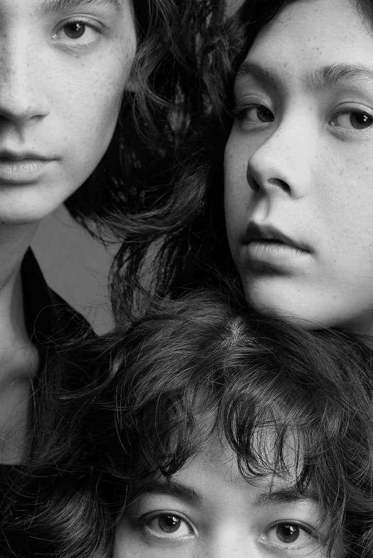 MIYUKI EMOND – NAOKA – KURUMI EMOND