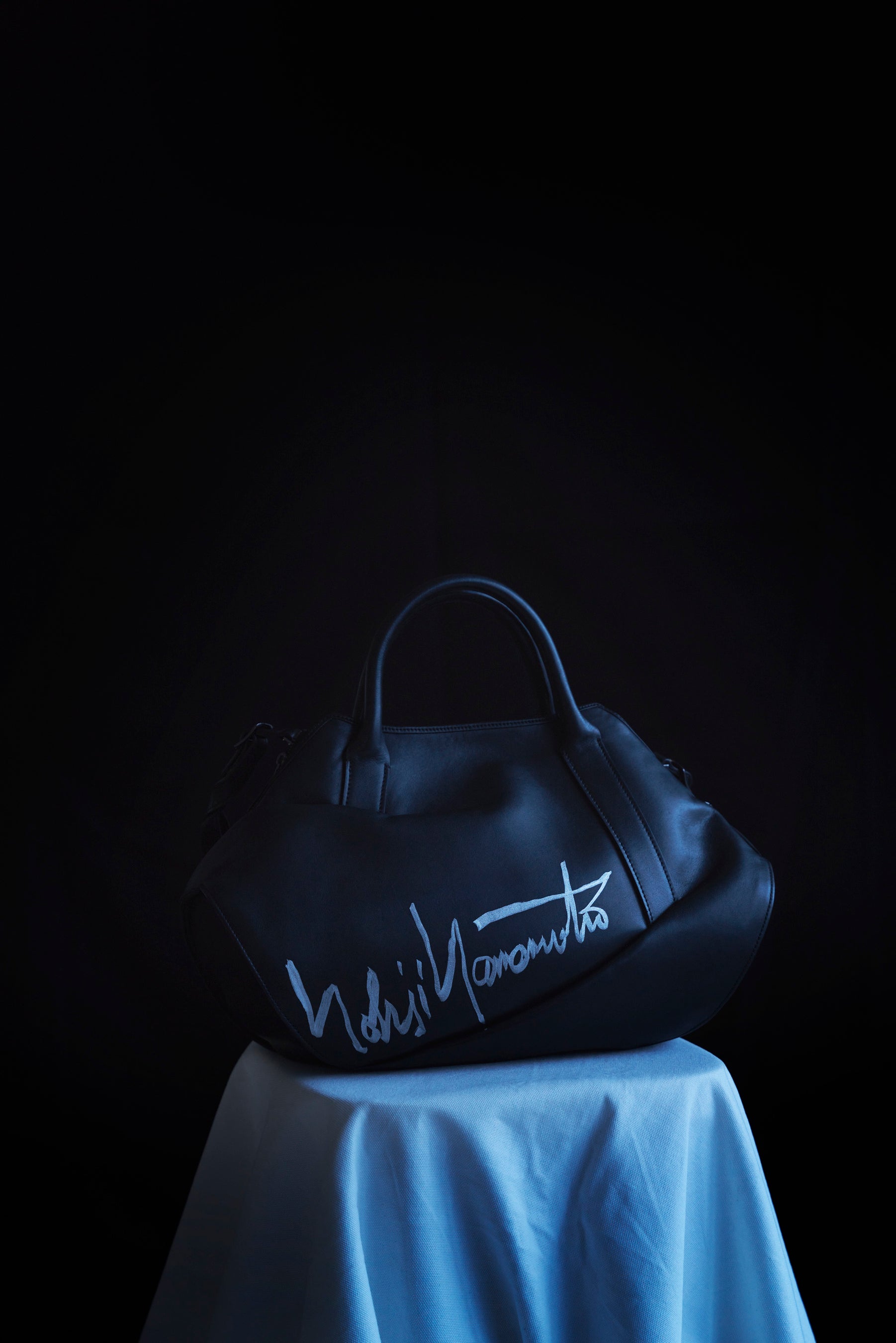 discord Yohji Yamamotoの期間限定ストアが伊勢丹新宿店 本館1F