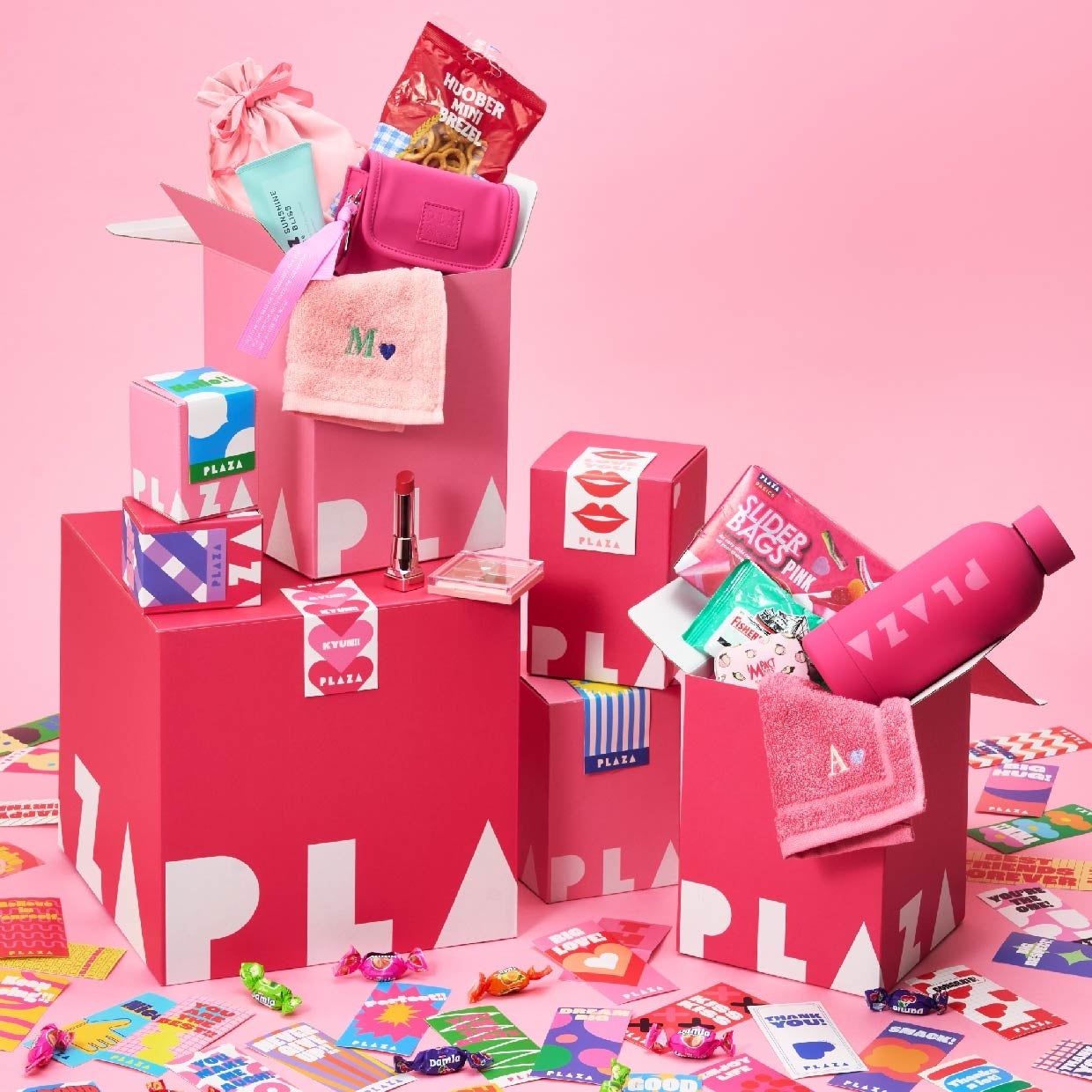 ピンク様 デパコス　まとめ売り あなたのお気に入りの「PINK」カラーを身に着けて、PLAZAでオリジナル