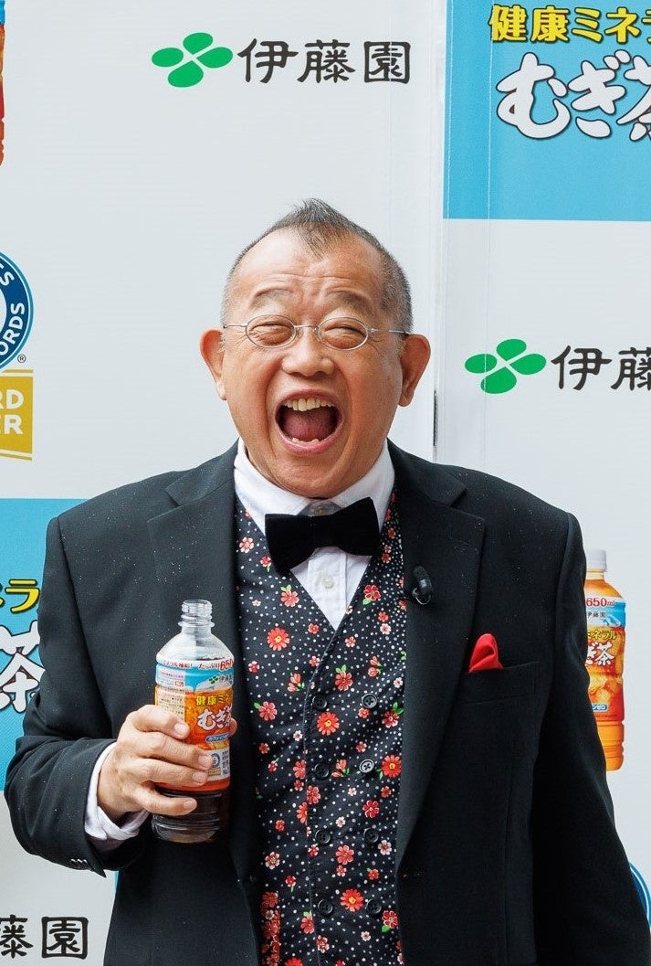 伊藤園ミネラル麦茶懸賞景品★鶴瓶・目覚まし時計・箱付き未開封 伊藤園ミネラル麦茶懸賞当たり景品‼️鶴瓶のダンシングクロック