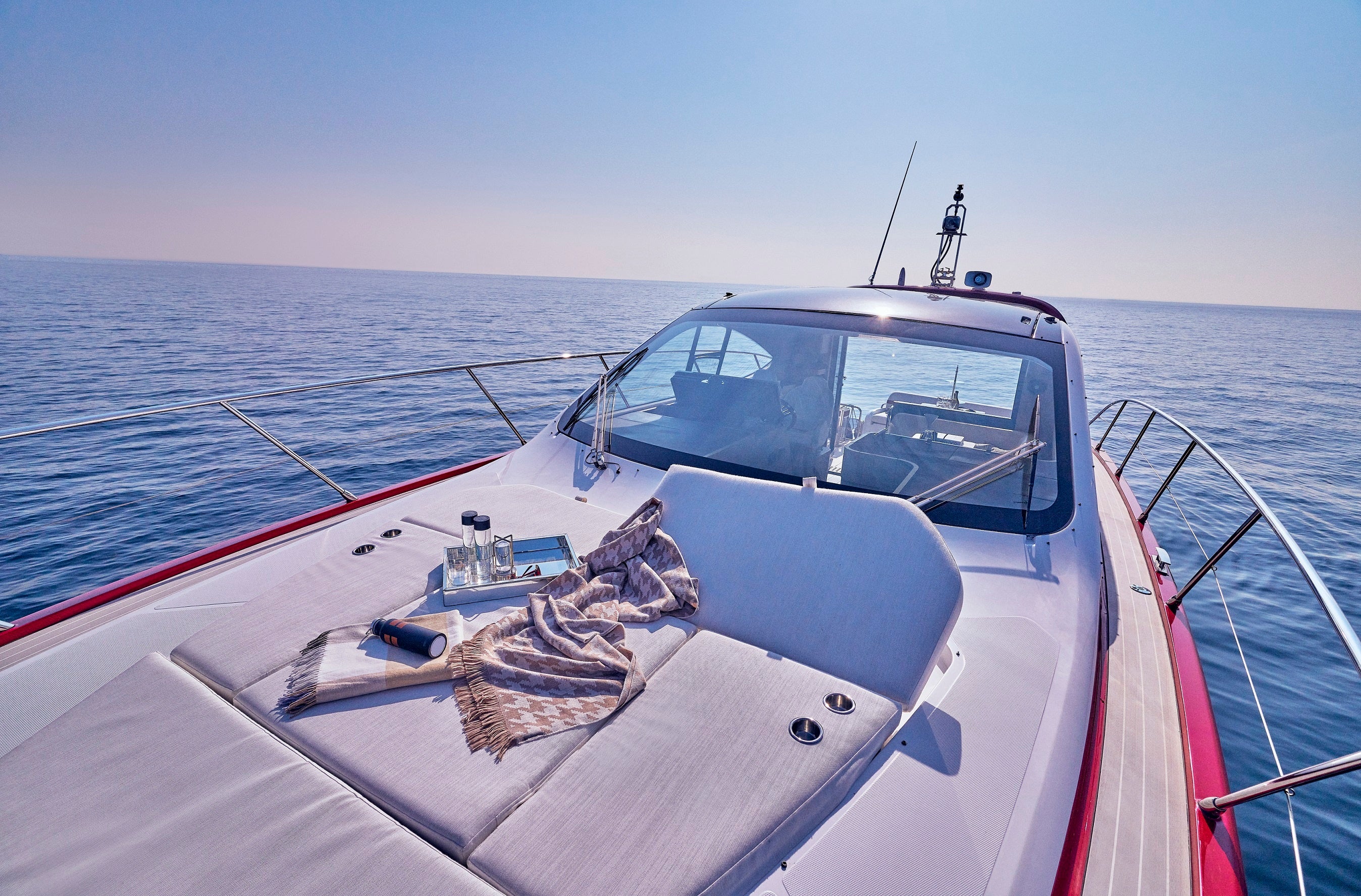 フラッグシップクルーザー「X47 Express Cruiser」がドイツの