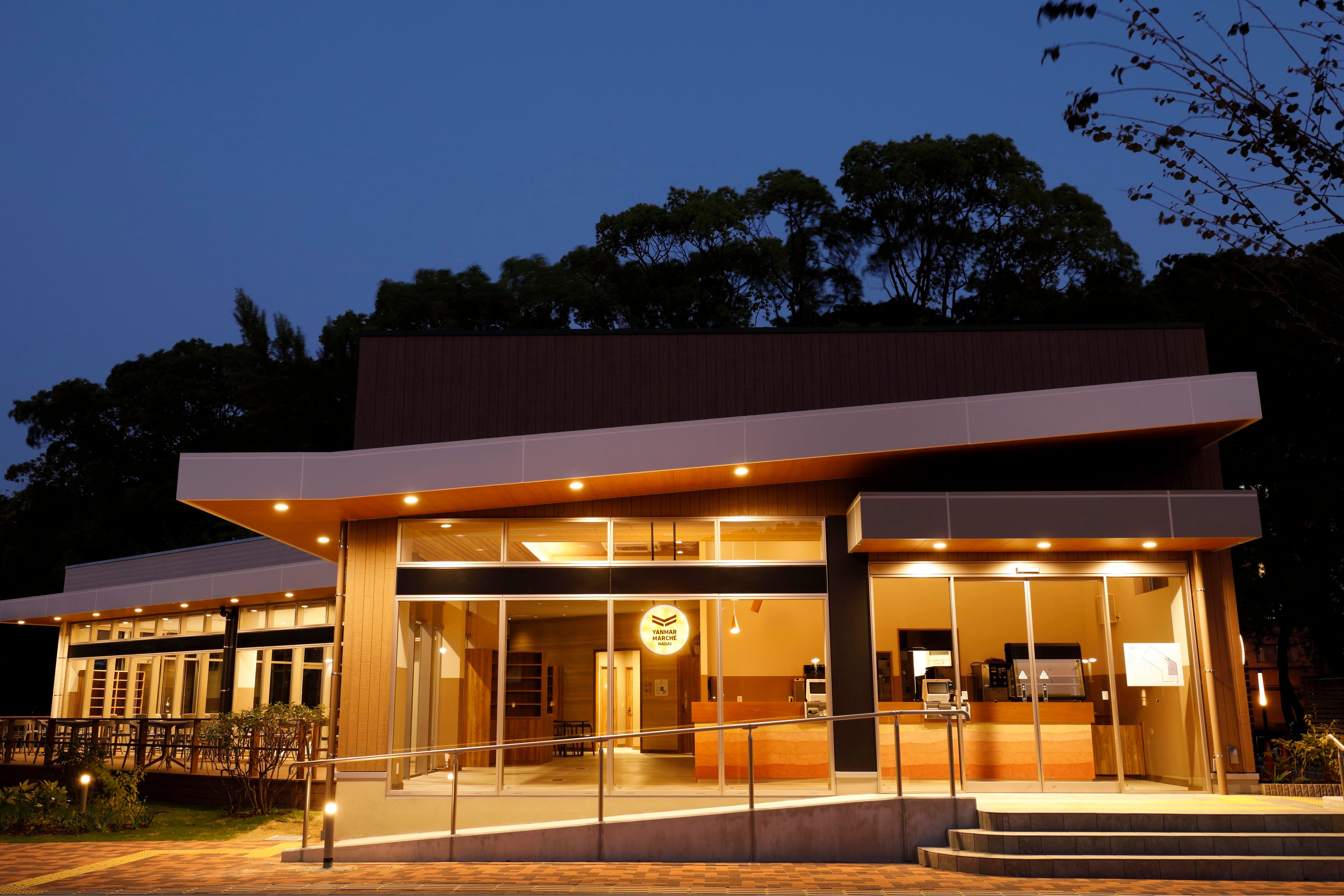 ヤンマーマルシェ長居