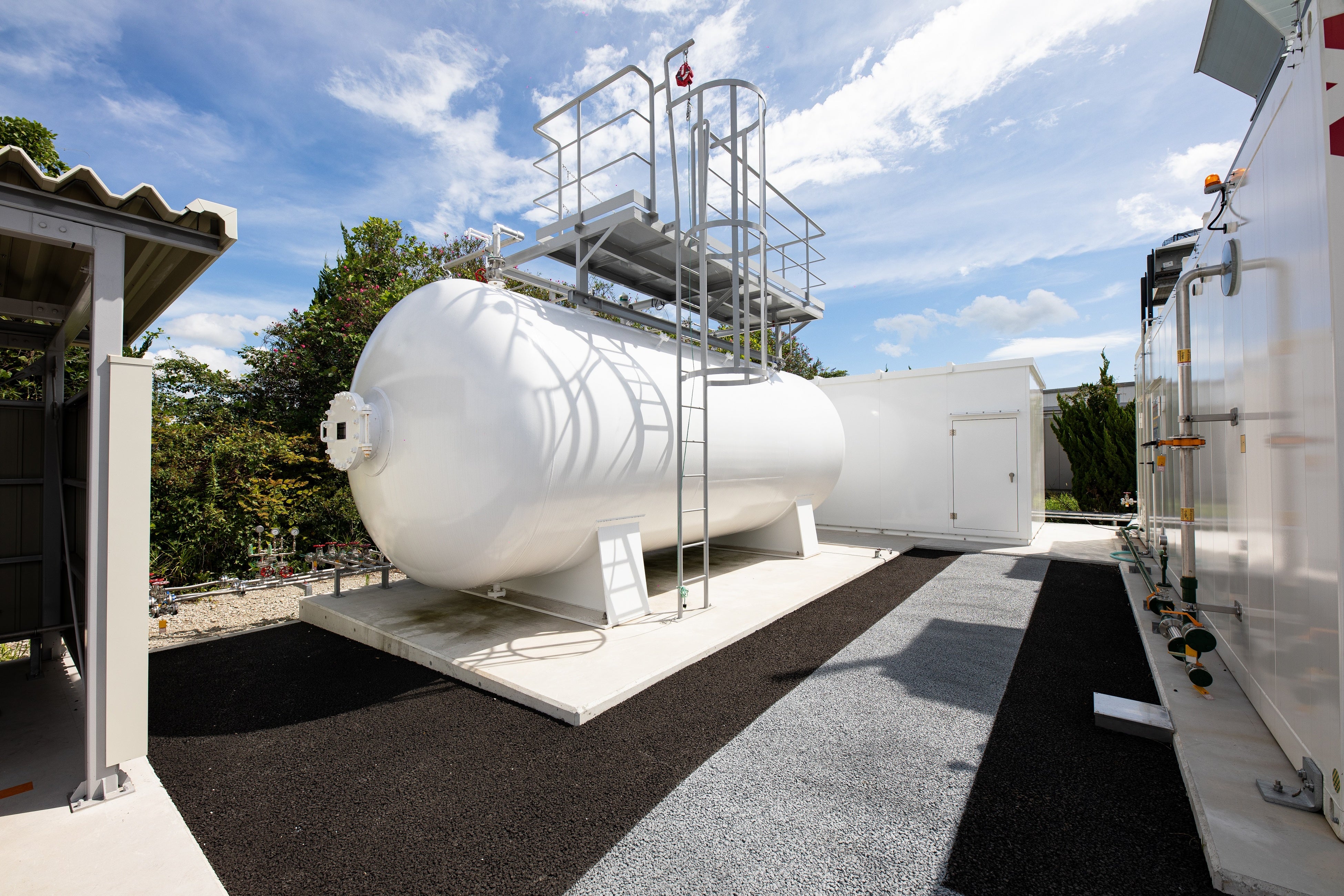 水素タンク・水素製造装置