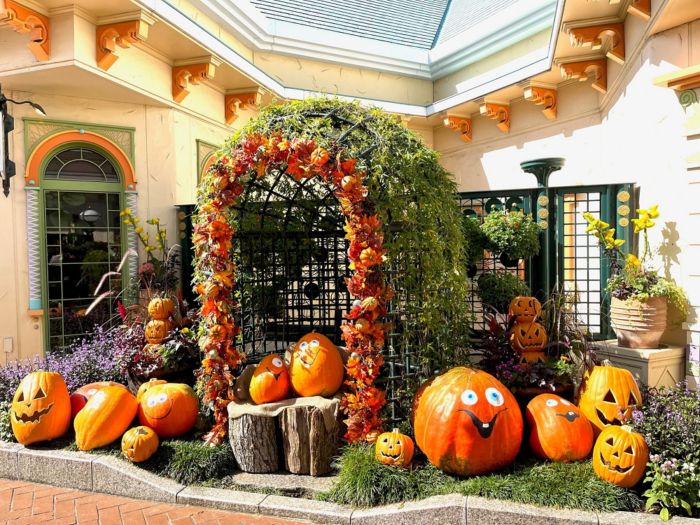 ハロウィーンデコレーション（4F シェフス・ロウ）