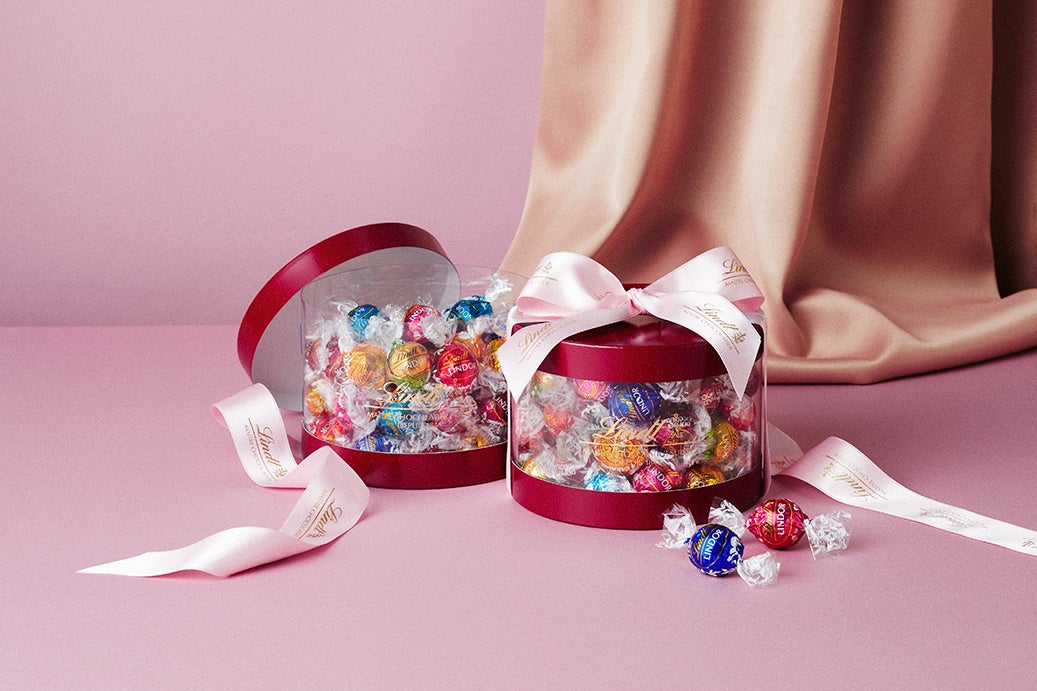 リンツ ポップアップストア「リンドール　ギフトボックス　50個入」　各5,500円