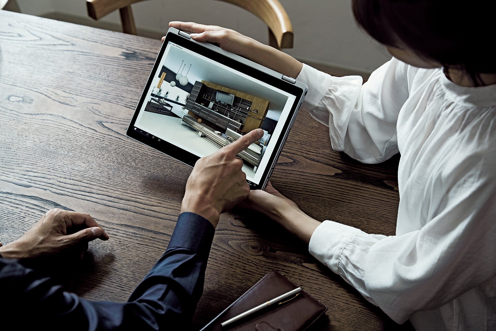 モバイルパソコン「レッツノート」使用イメージ4