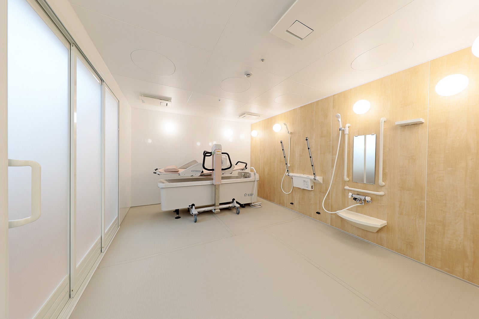 ユニットバス「アクアハート」