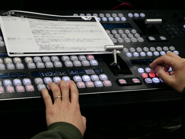 Vリーグ試合中のKAIROSクラウドサービス実証の様子（3）