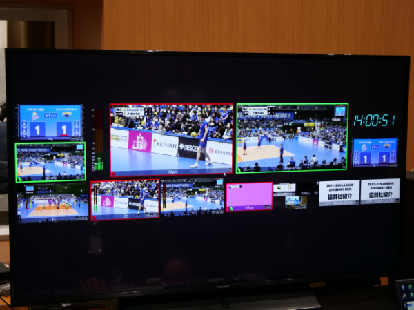 Vリーグ試合中のKAIROSクラウドサービス実証の様子（4）