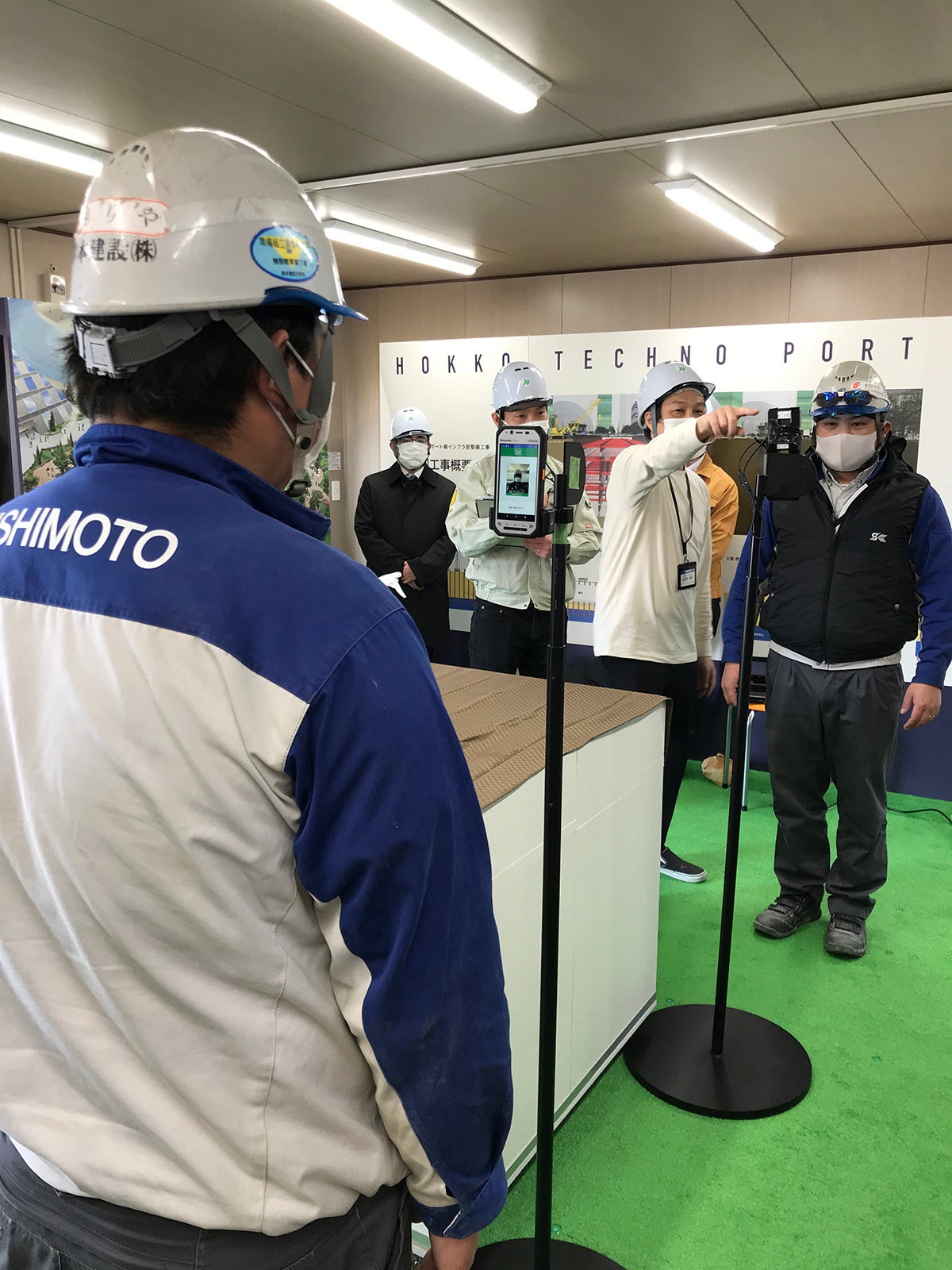 顔認証実験の状況（建設現場内での作業員認証）