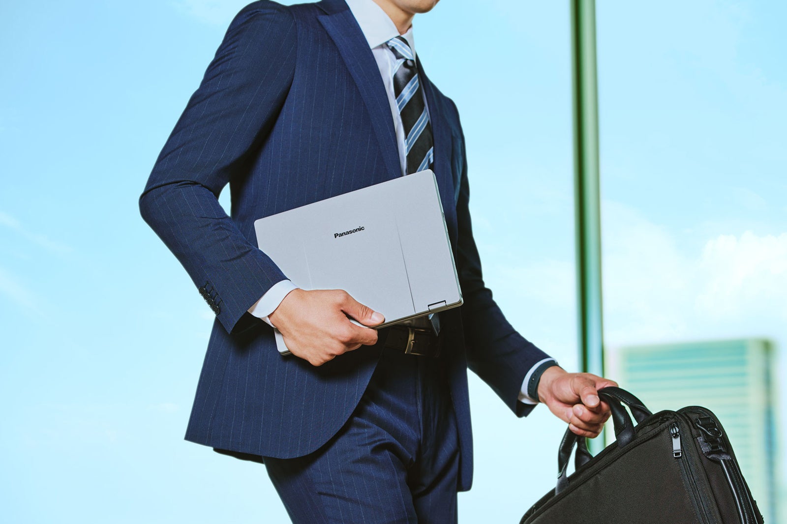 モバイルノートパソコン「カスタマイズレッツノート」 SR 男性 持ち運び