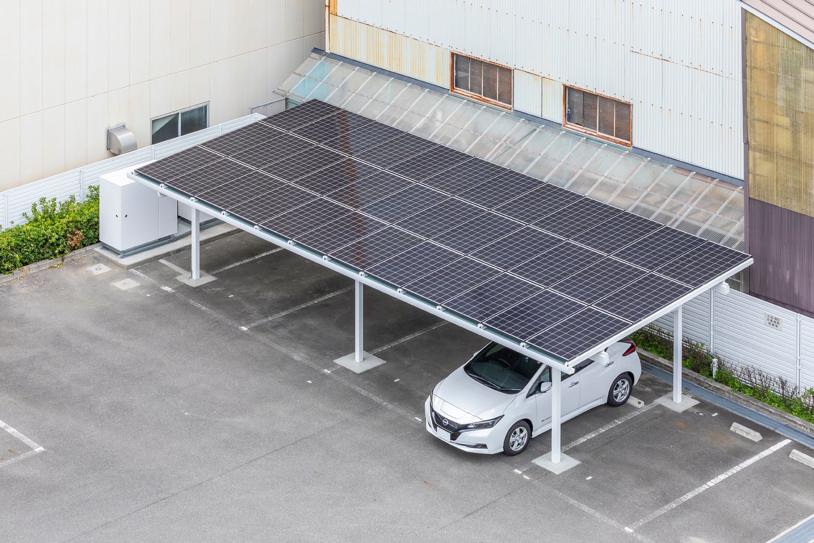 ソーラーカーポート
