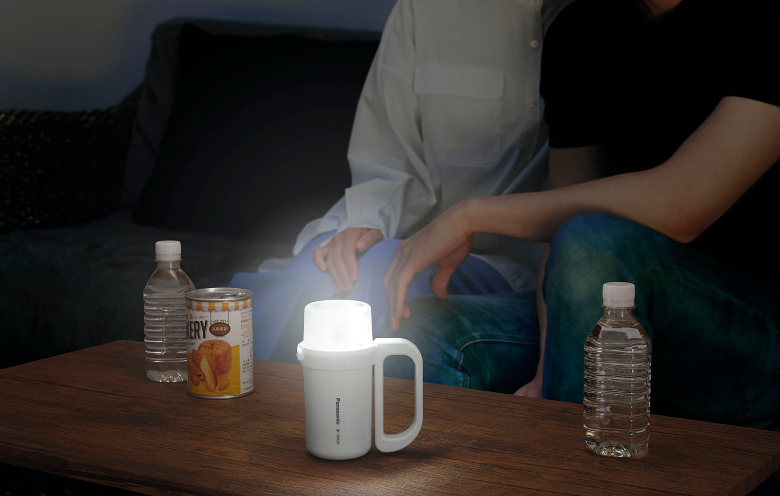 【20個セット】パナソニック　電池がどれでもライト　BF-BM-10-W Panasonic（パナソニック） 電池がどれでもライト（ホワイト色） BF