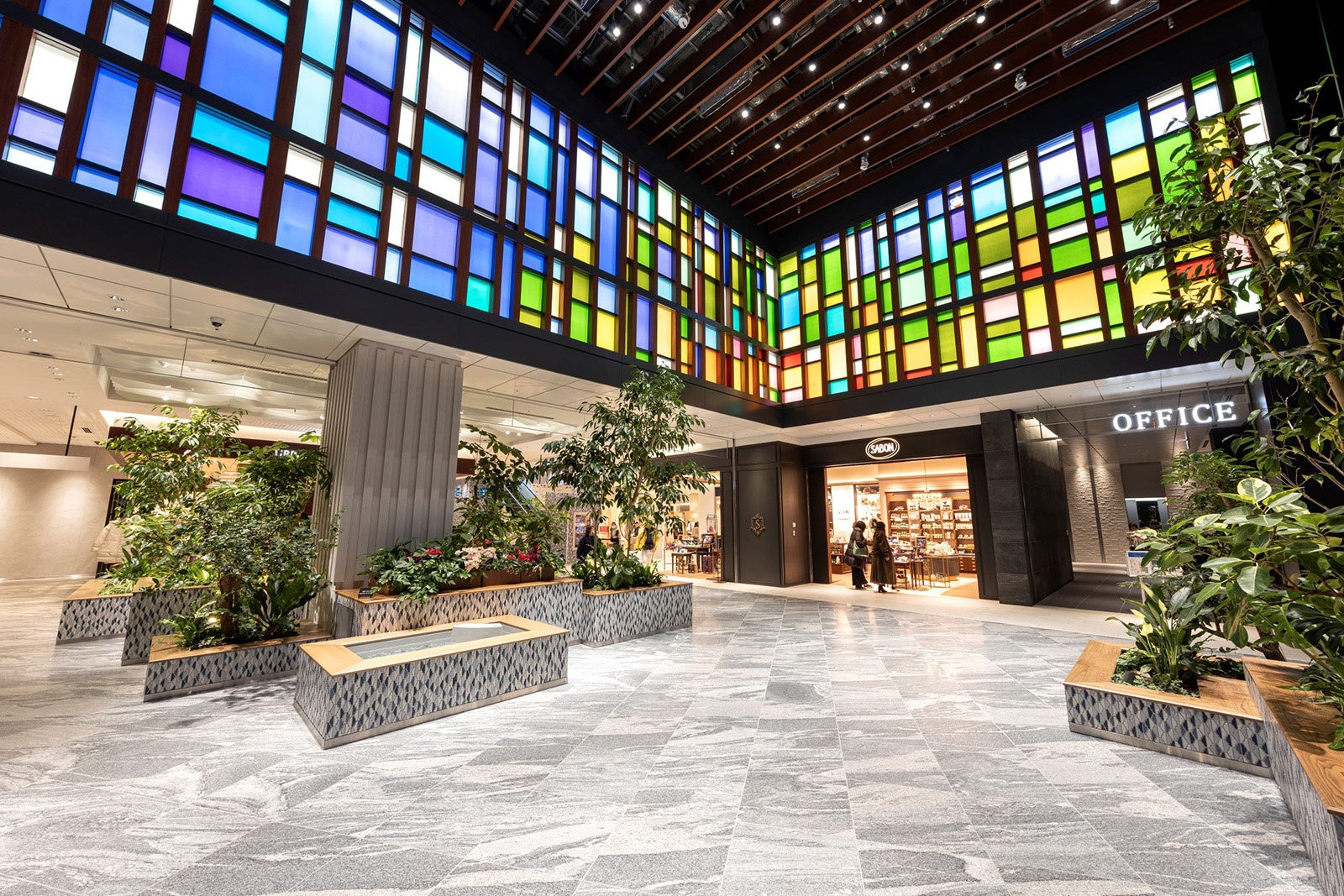 アミュプラザ長崎 新館・内部2